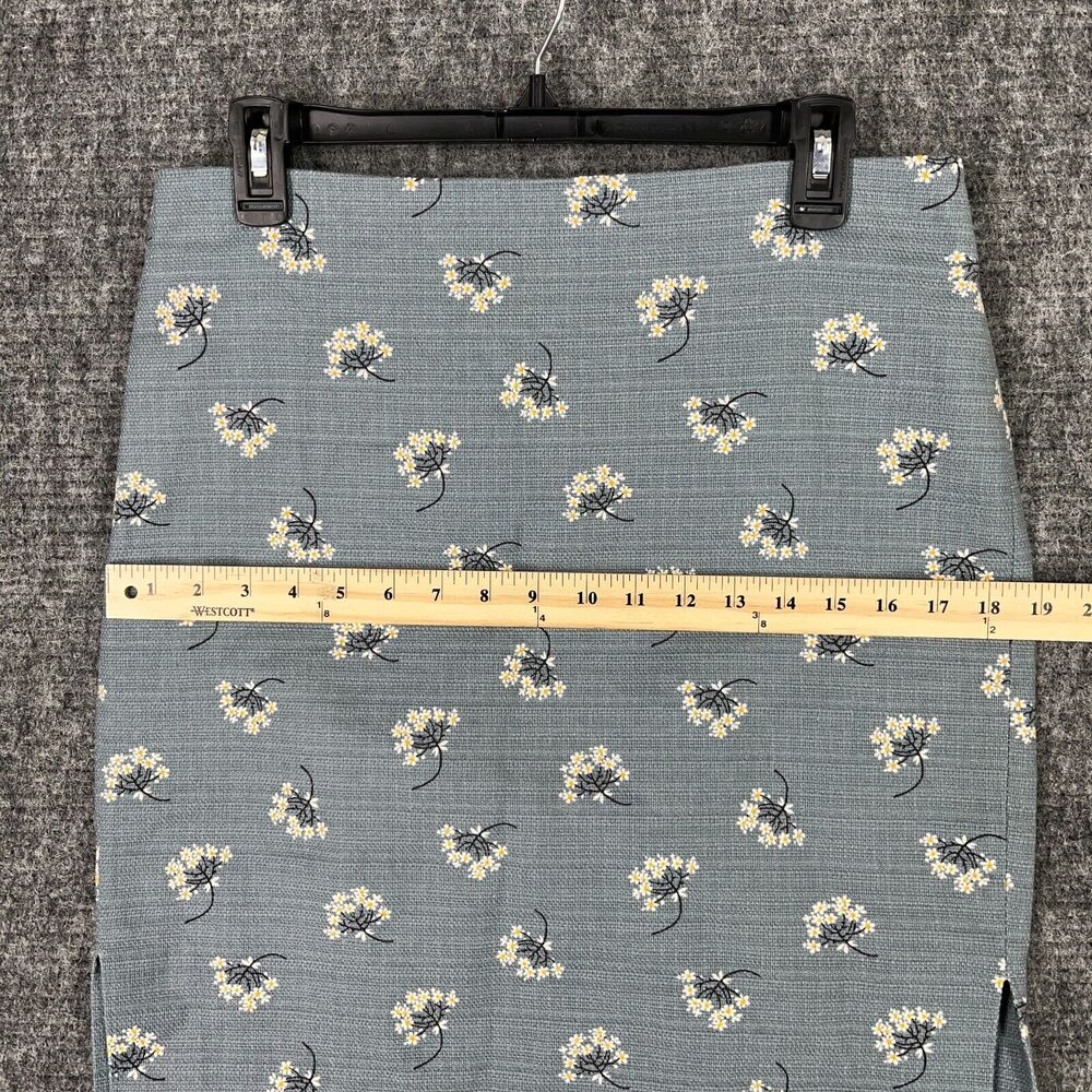 LOFT Gray Floral Pencil Skirt - Picture 8 of 11